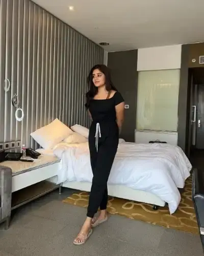 Call Girls Old City Cash On Delivery